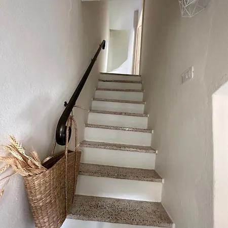 Dommo Asuletta Vakantiehuis Bosa